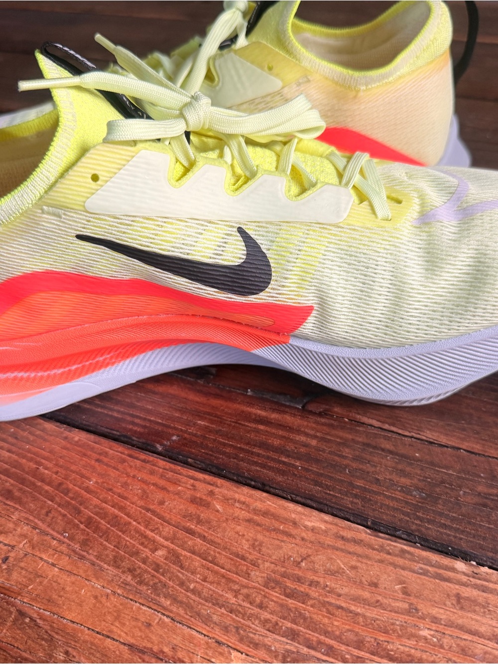 Nike Zoom Fly 4 'Barely Volt' Running Shoes Men's Size 12 - Picture 5 of 9